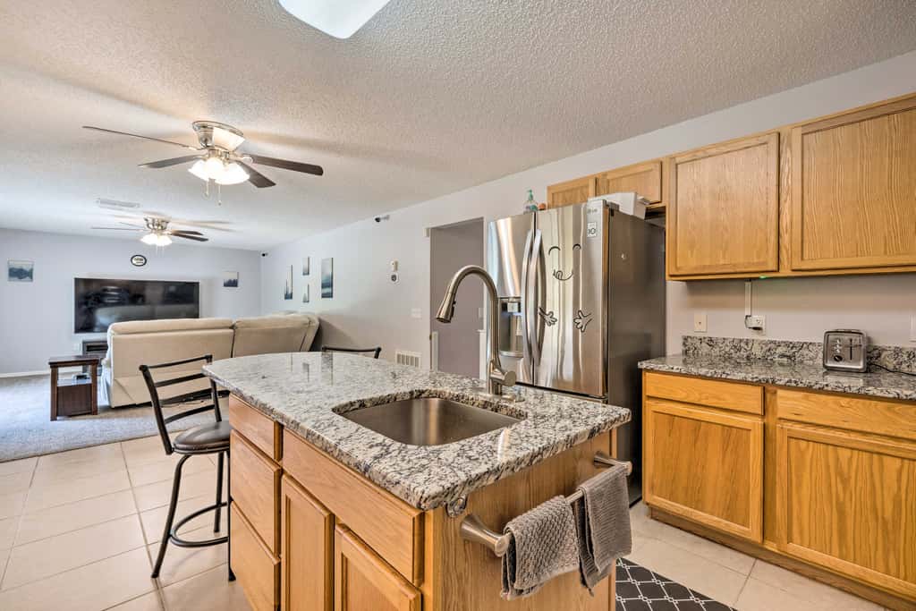 Game Room, Fenced Yard! Extended Base Near WDW