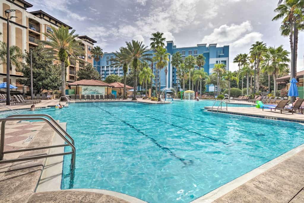 Disney Good Neighbor Resort Condo < 4 Mi to WDW!