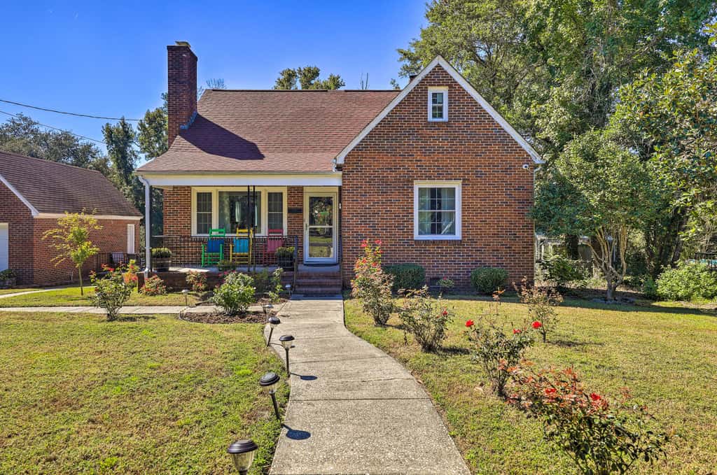 Convenient Jacksonville Home w/ Yard & Patio!