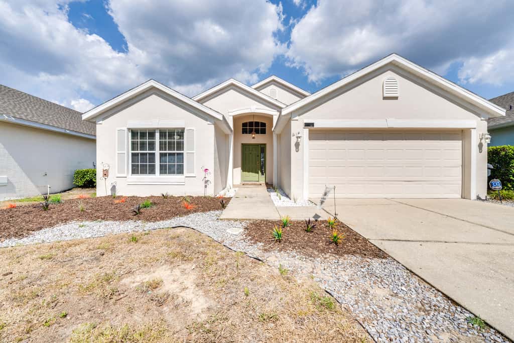 10 Mi to Disney: Home w/ Spa & Heated Pool!