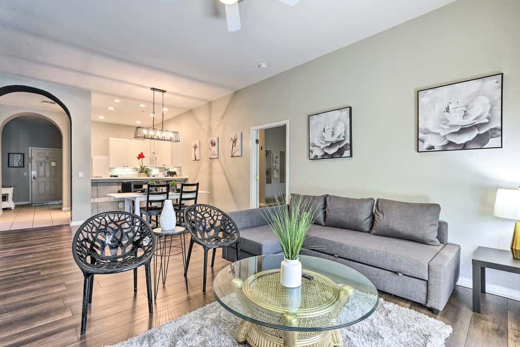 Bahama Bay Condo w/ Patios < 10 Mi to Disney!