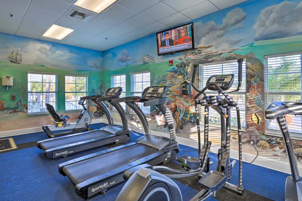 Bahama Bay Condo w/ Patios < 10 Mi to Disney!