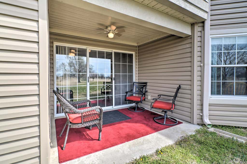 5 Mi to Holiday Shows! Resort Condo in Branson