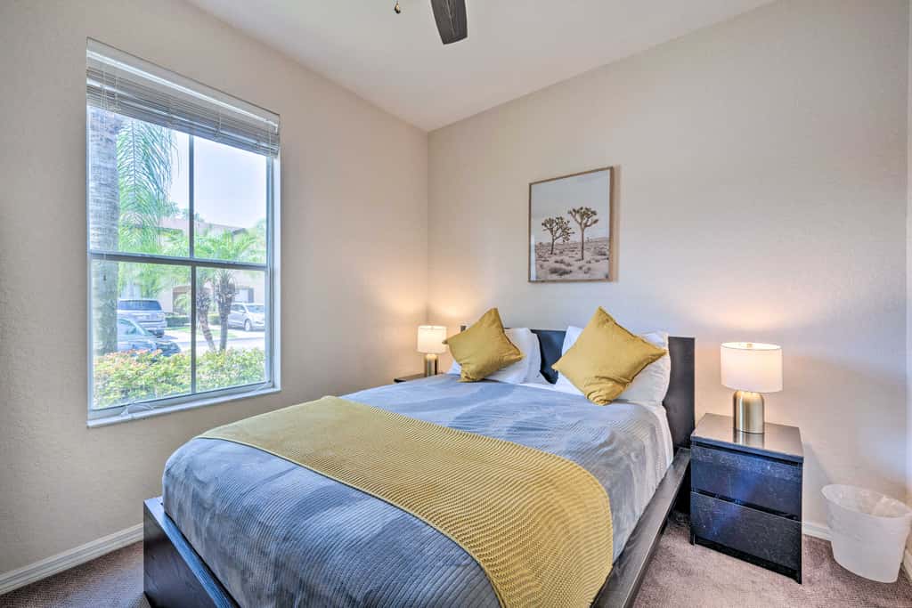 Chic Resort Townhome ~ 9 Mi to Disney Parks!