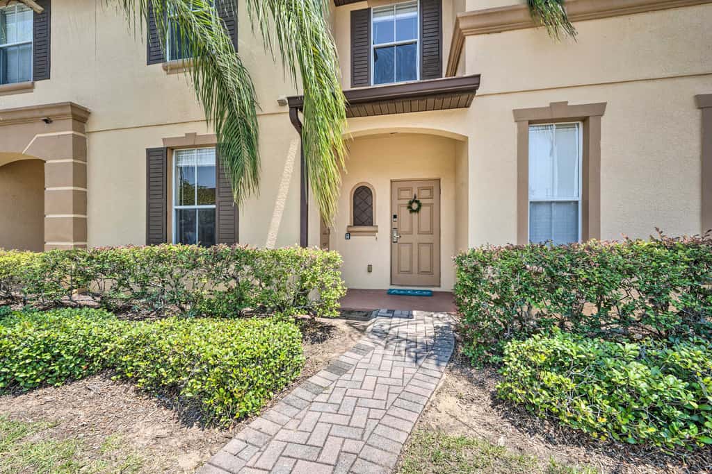 Chic Resort Townhome ~ 9 Mi to Disney Parks!