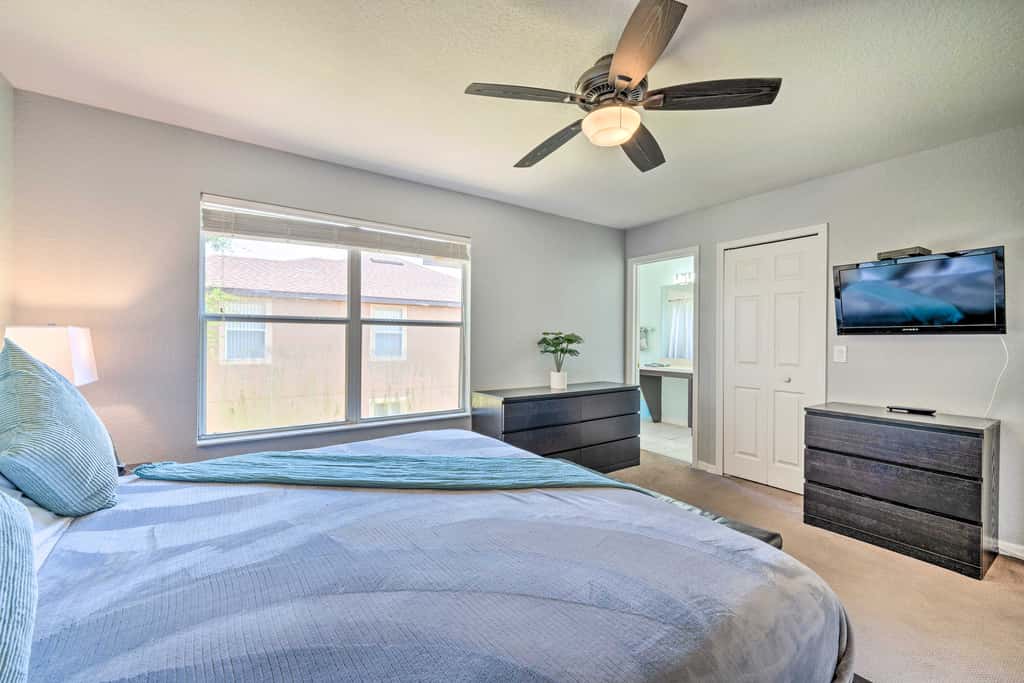 Chic Resort Townhome ~ 9 Mi to Disney Parks!