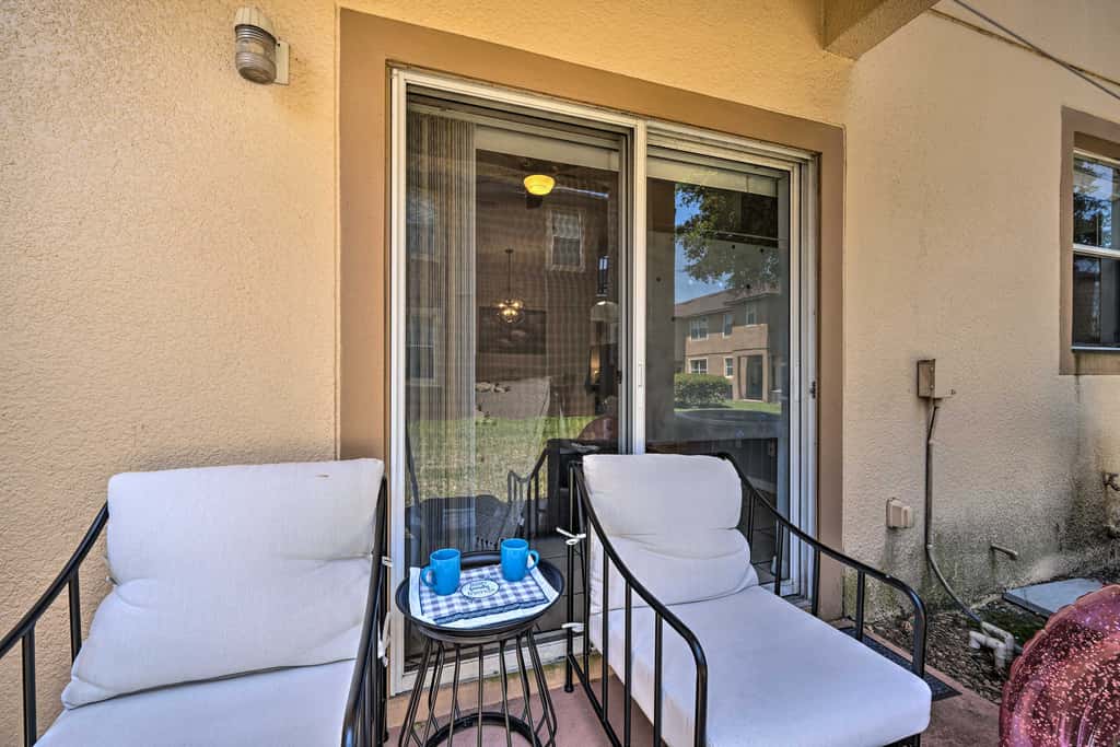 Chic Resort Townhome ~ 9 Mi to Disney Parks!