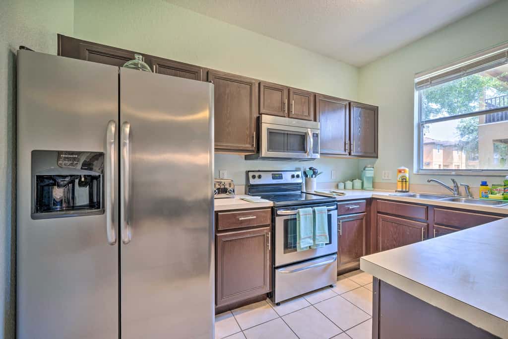 Chic Resort Townhome ~ 9 Mi to Disney Parks!