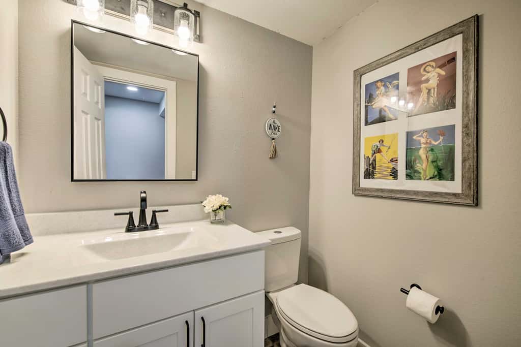 Chic Townhome ~ 6 Mi to Talking Rocks Cavern!