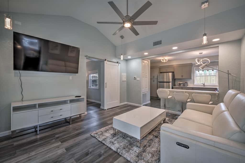 Apopka Getaway w/ Yard & Covered Patio