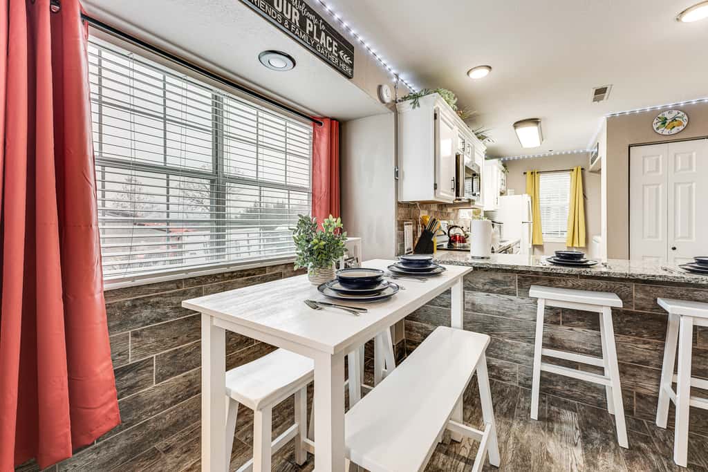 1 Mi to Silver Dollar City! Lake-View Family Haven