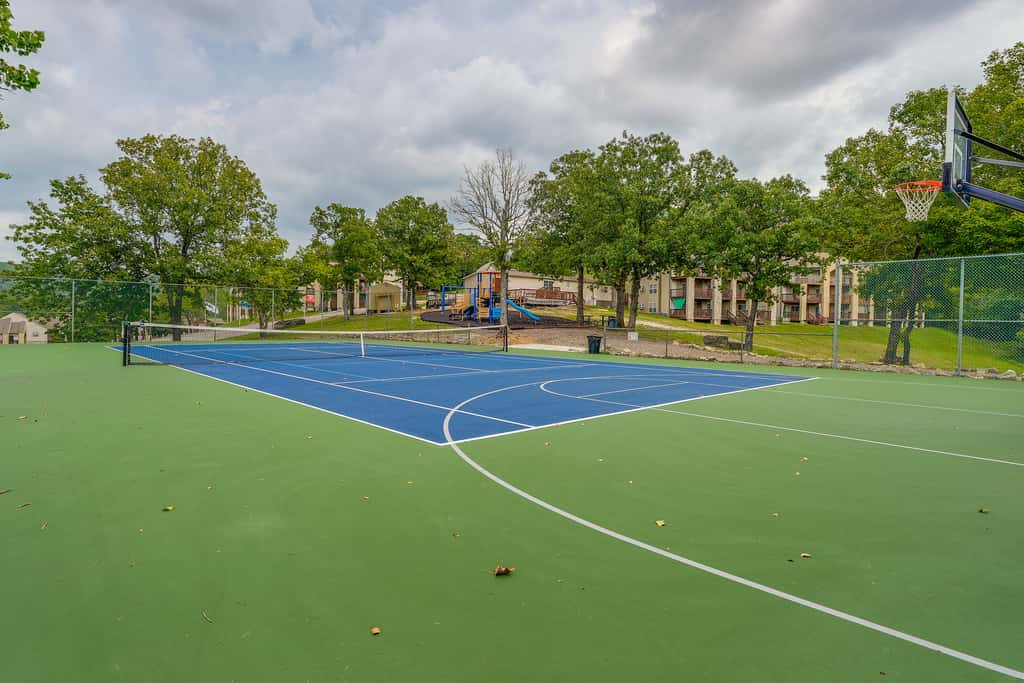 1 Mi to Silver Dollar City! Lake-View Family Haven