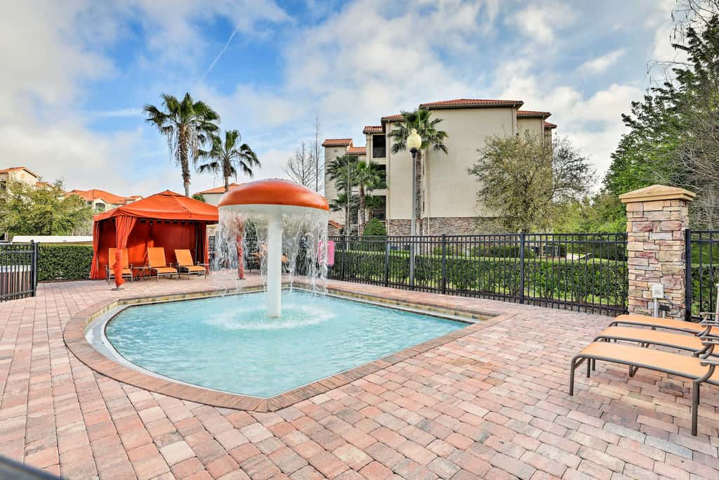 10 Mi to Disney! Family-Friendly Resort Getaway