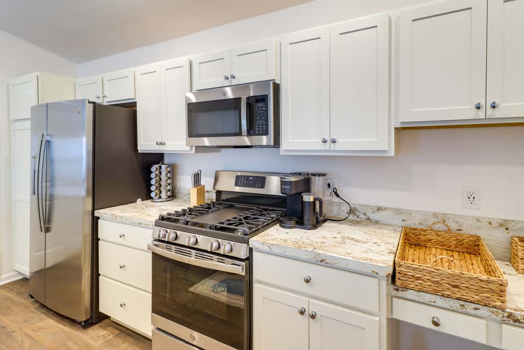 Golfer's Paradise: Pet-Friendly Home in Wildwood