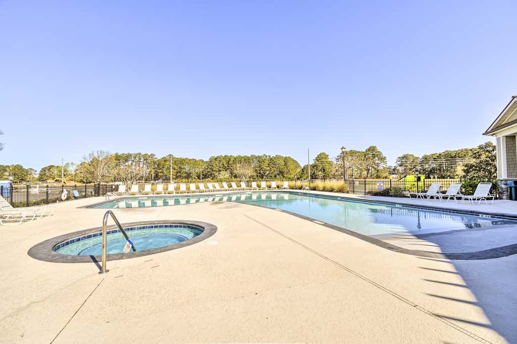 Crow Creek Golf Club Condo w/ Community Perks!