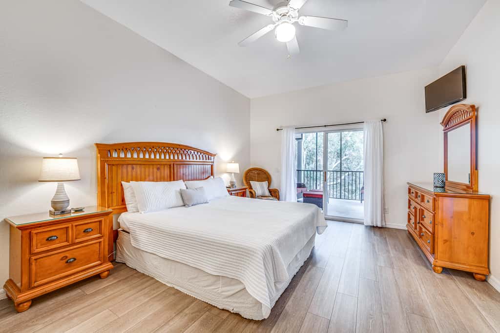 Bahama Bay Condo: 7 Mi to Disney!
