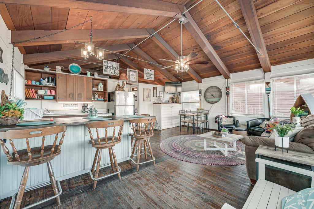 Inviting Cabin ~ 10 Mi to Silver Dollar City