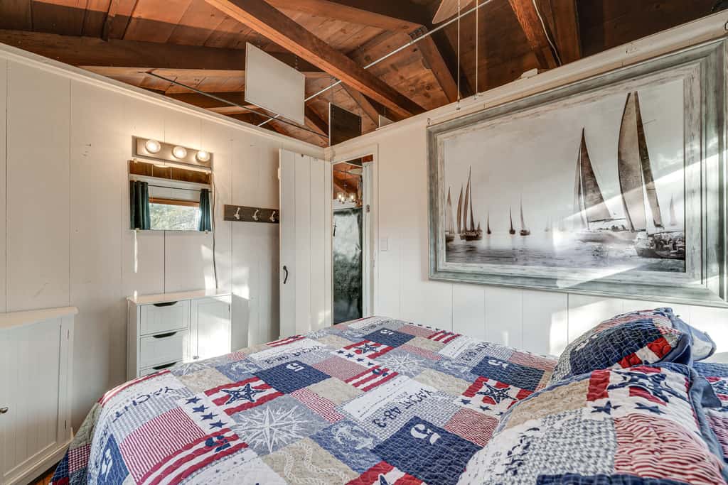 Inviting Cabin ~ 10 Mi to Silver Dollar City