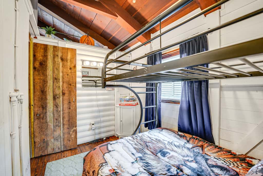 Inviting Cabin ~ 10 Mi to Silver Dollar City