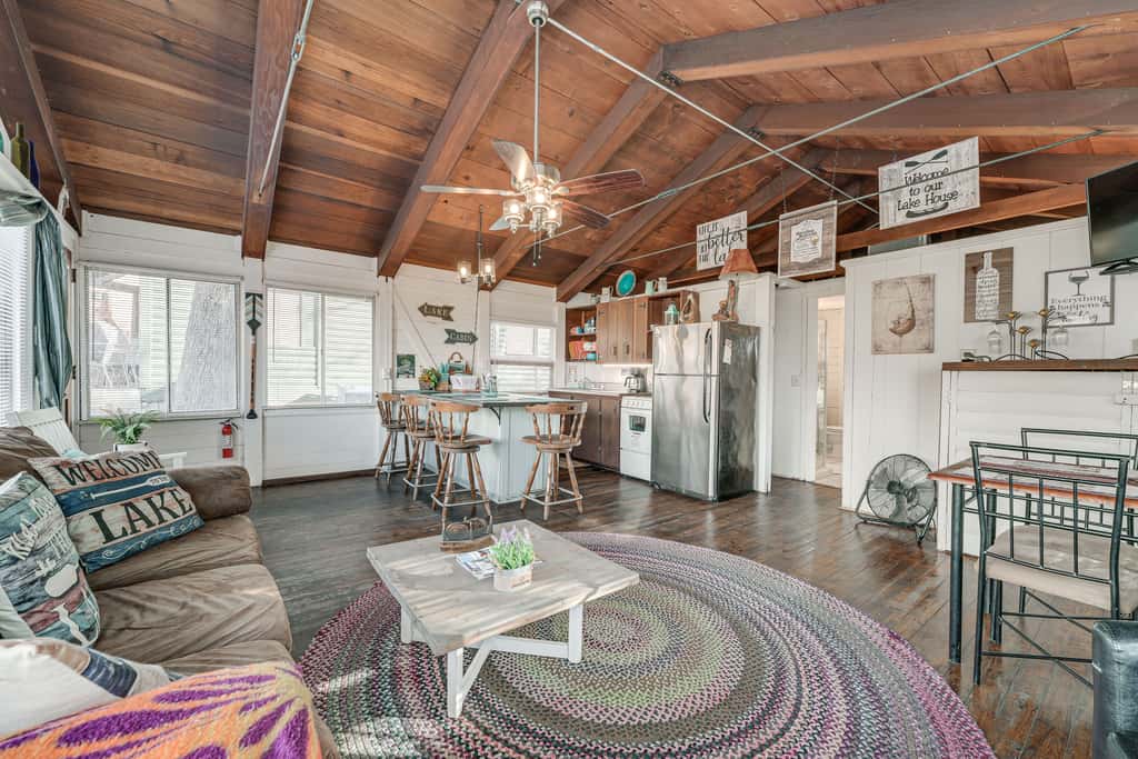 Inviting Cabin ~ 10 Mi to Silver Dollar City