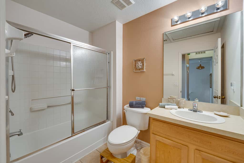 4 Mi to Disney: Emerald Island Resort Home!
