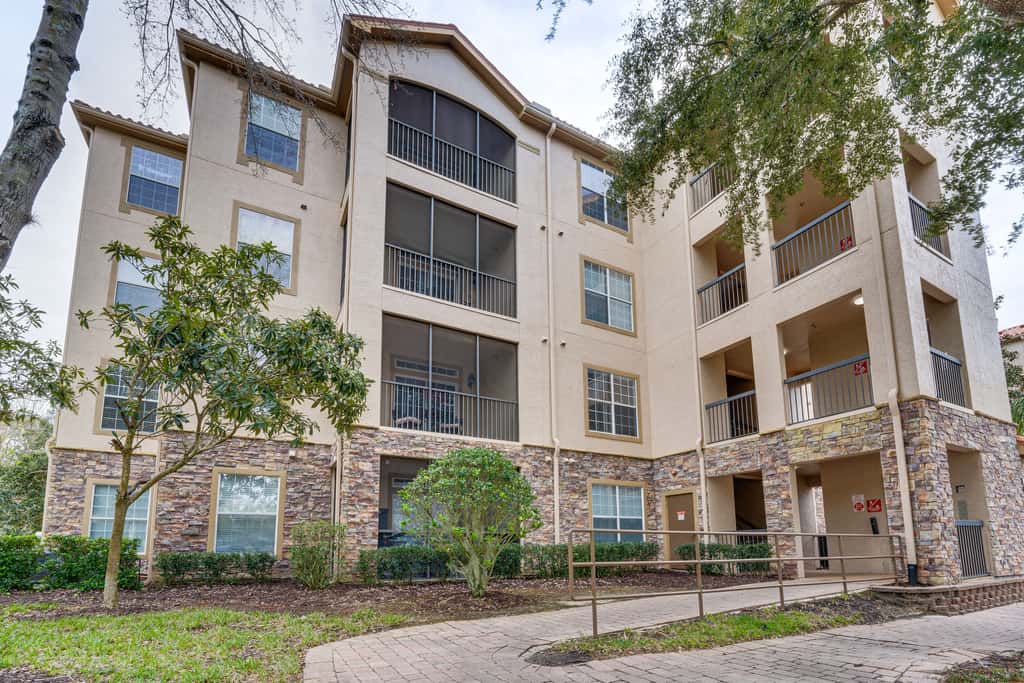 8 Mi to Disney Parks: Family Davenport Condo