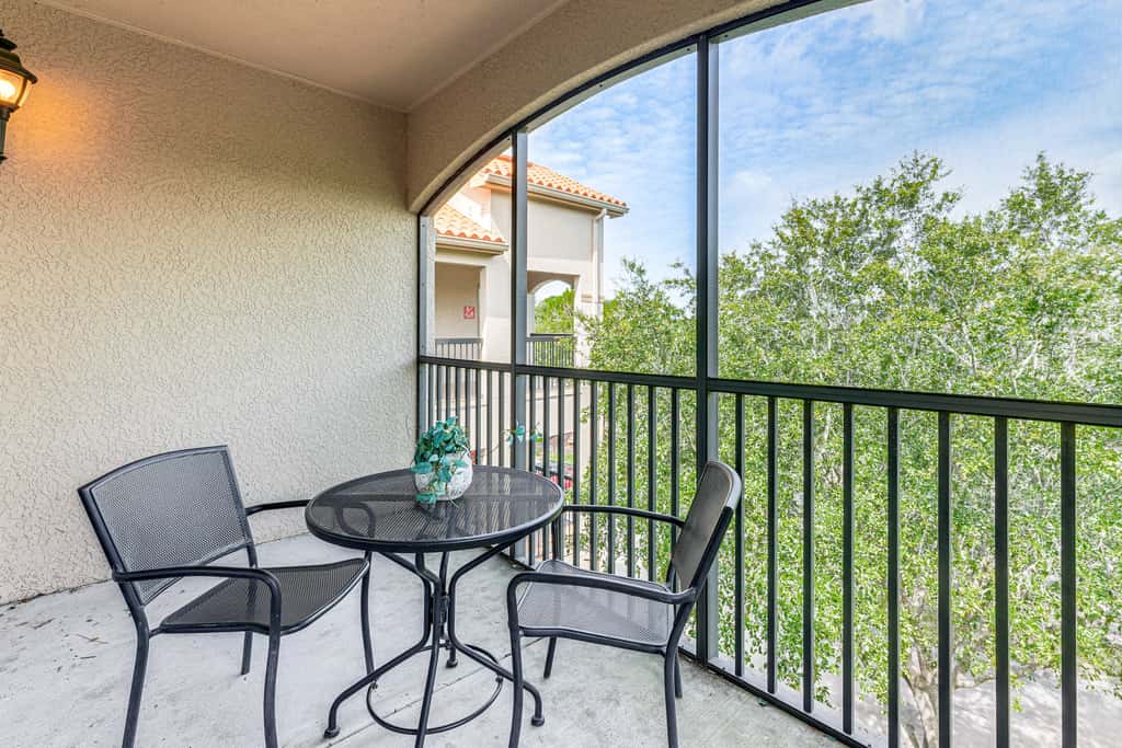 8 Mi to Disney Parks: Family Davenport Condo