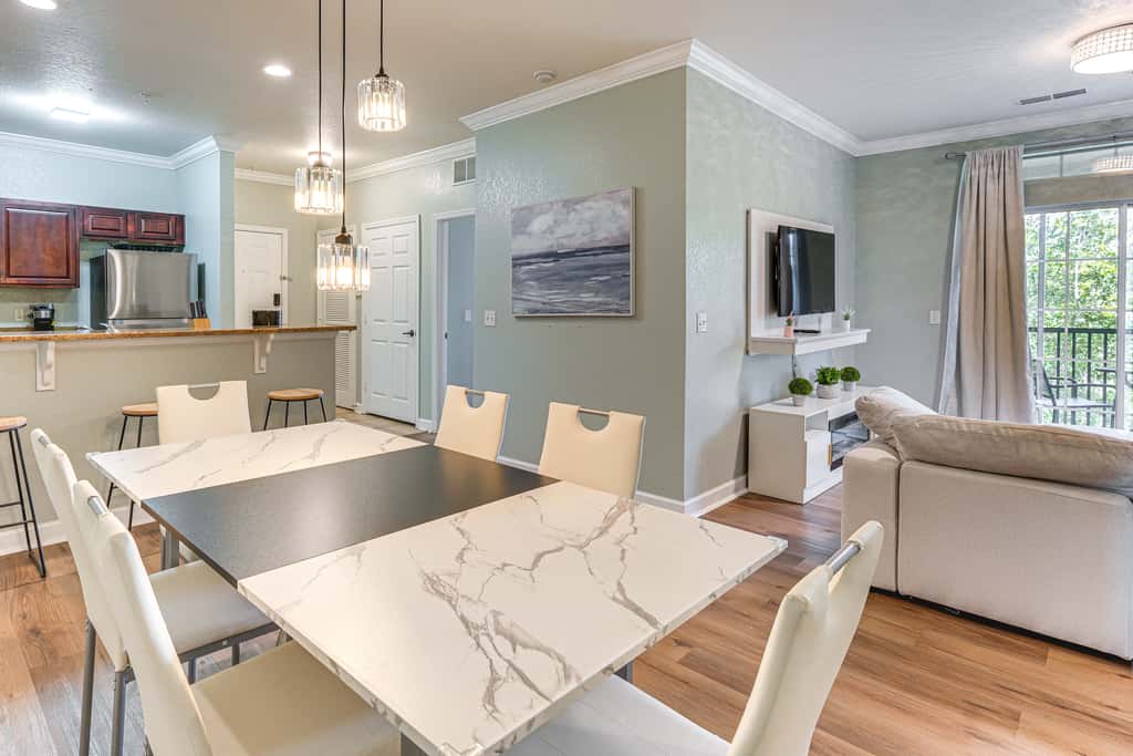 8 Mi to Disney Parks: Family Davenport Condo