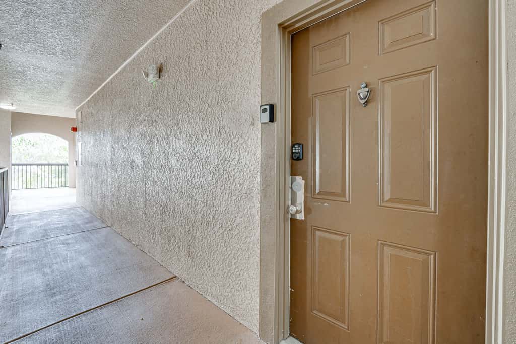8 Mi to Disney Parks: Family Davenport Condo