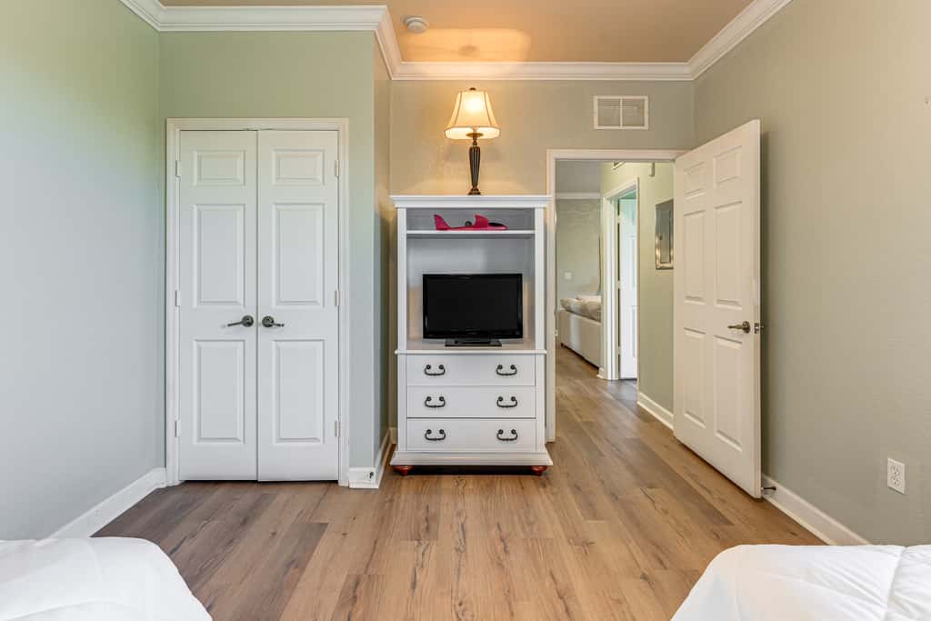 8 Mi to Disney Parks: Family Davenport Condo