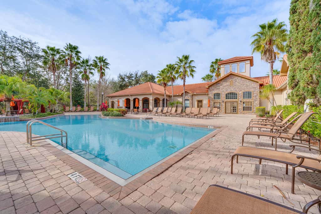 8 Mi to Disney Parks: Family Davenport Condo