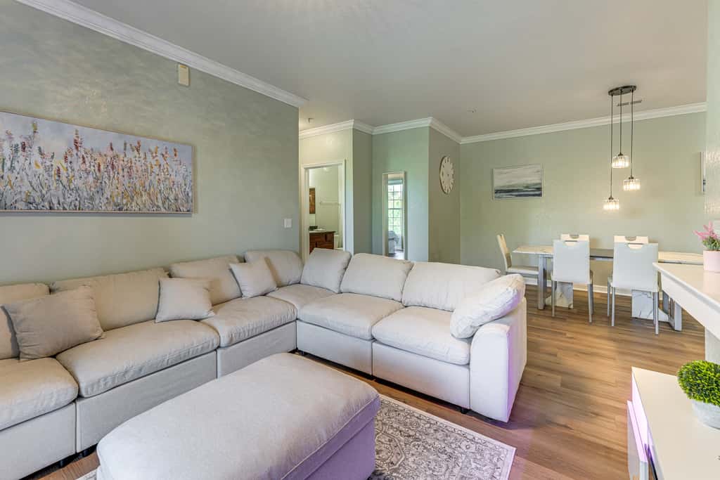 8 Mi to Disney Parks: Family Davenport Condo