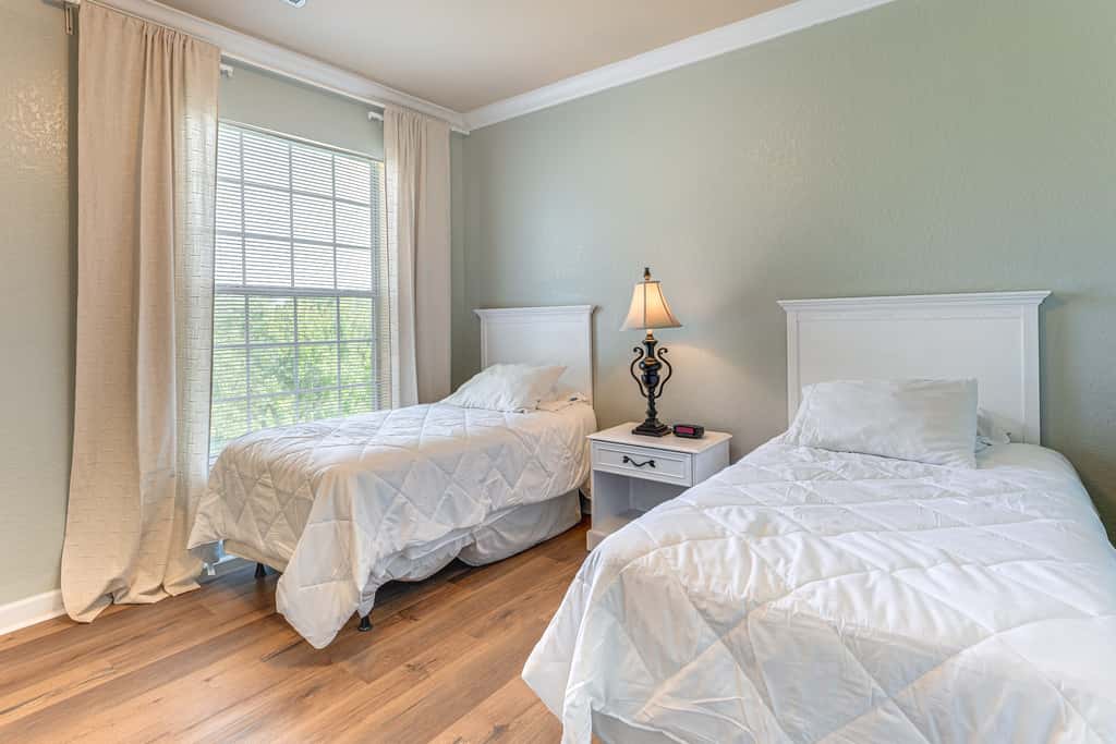 8 Mi to Disney Parks: Family Davenport Condo
