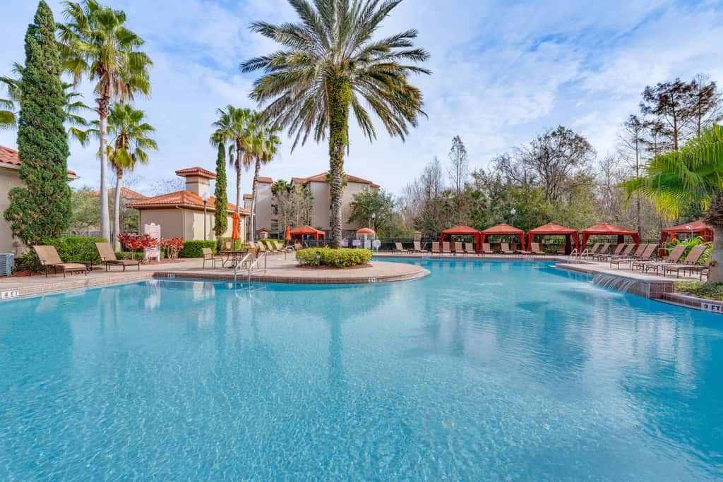 8 Mi to Disney Parks: Family Davenport Condo