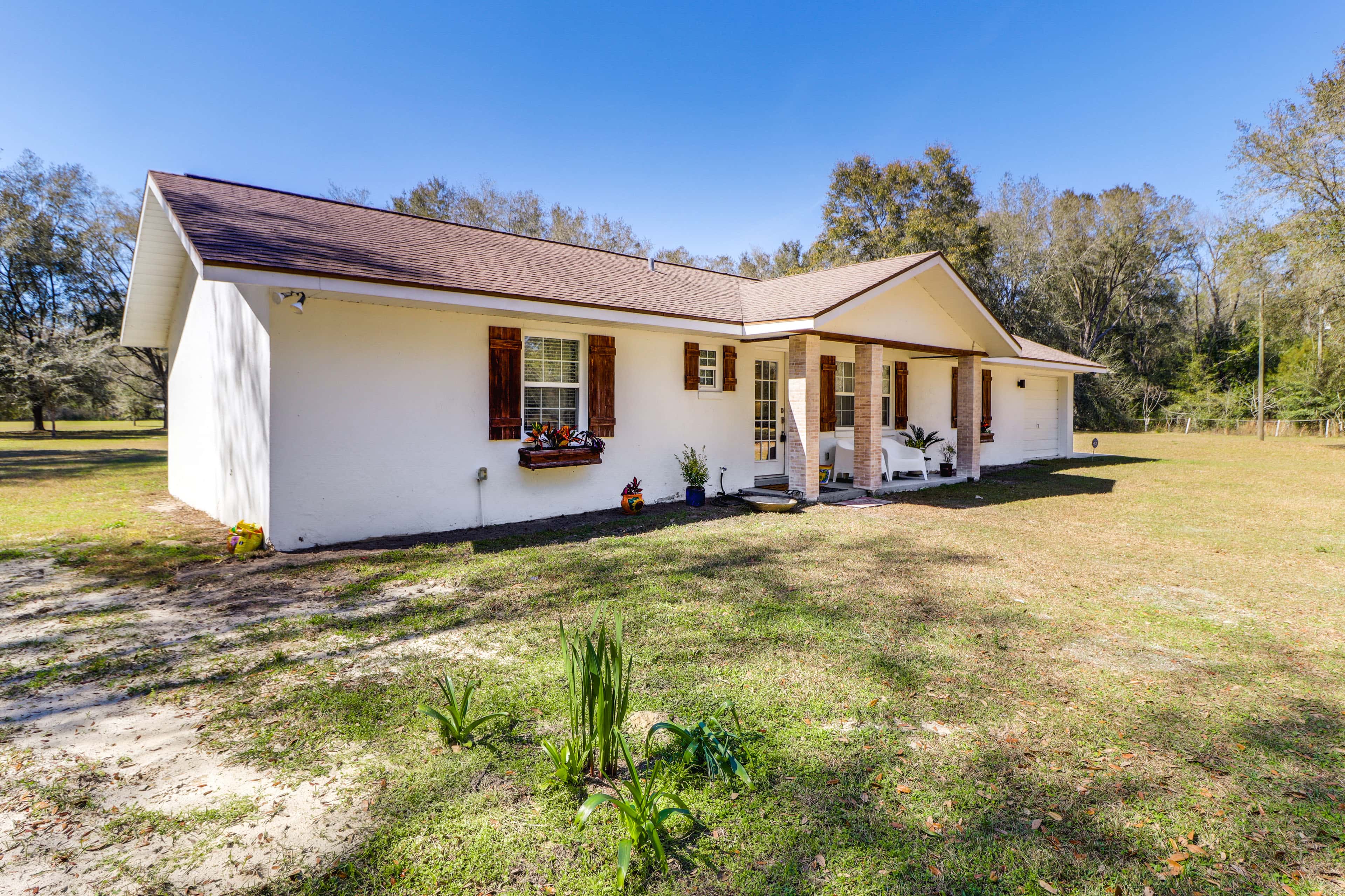 Gas Grill & Fire Pit: Peaceful Dunnellon Home!