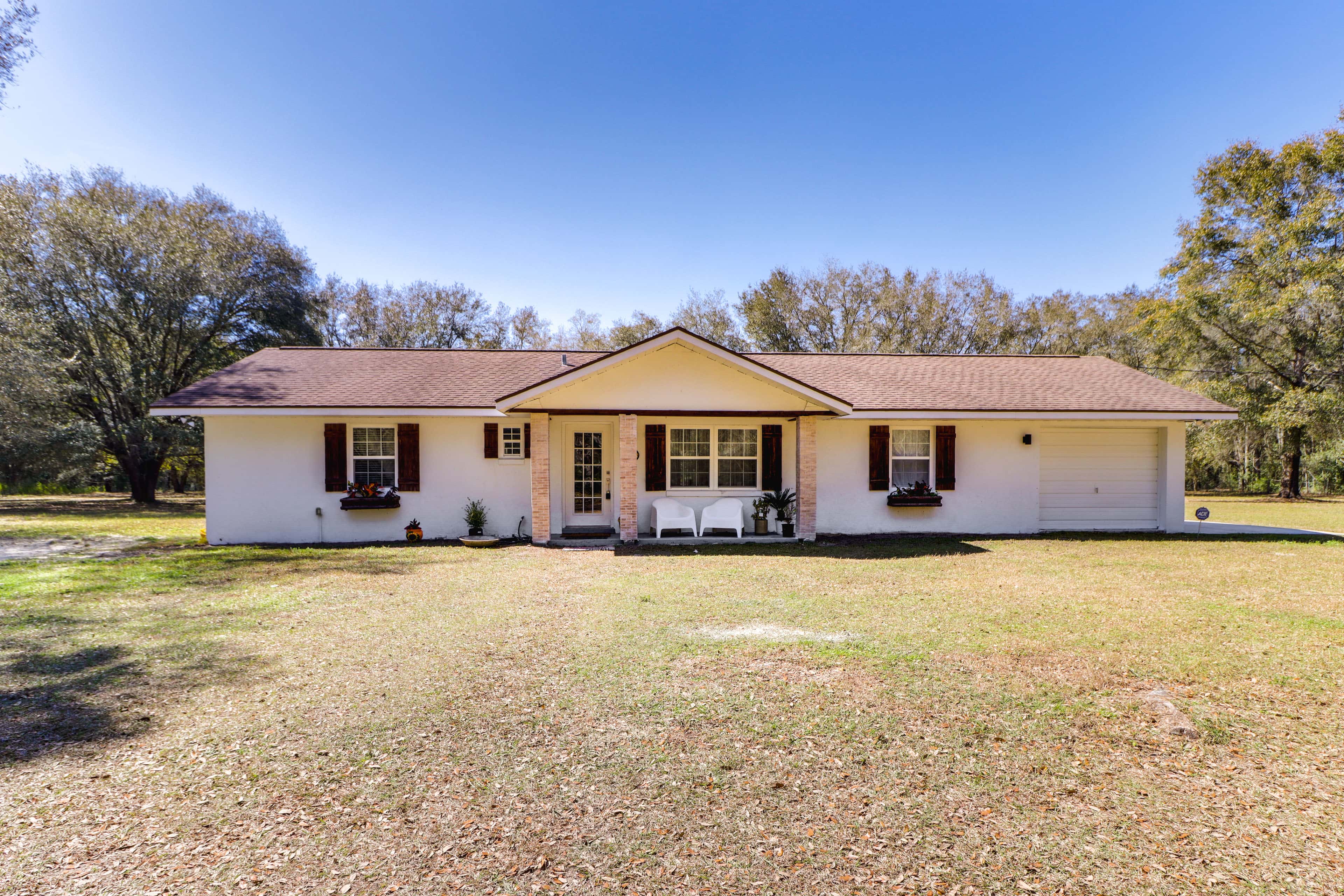 Gas Grill & Fire Pit: Peaceful Dunnellon Home!