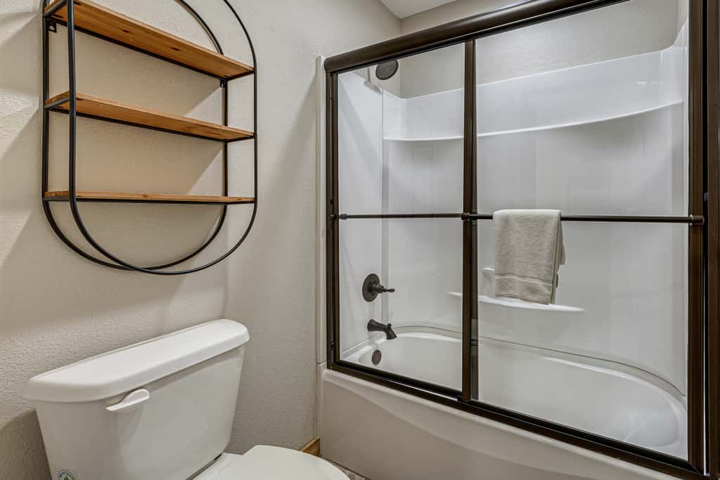 Branson Gem w/ Hot Tub Access & Private Boat Slip!