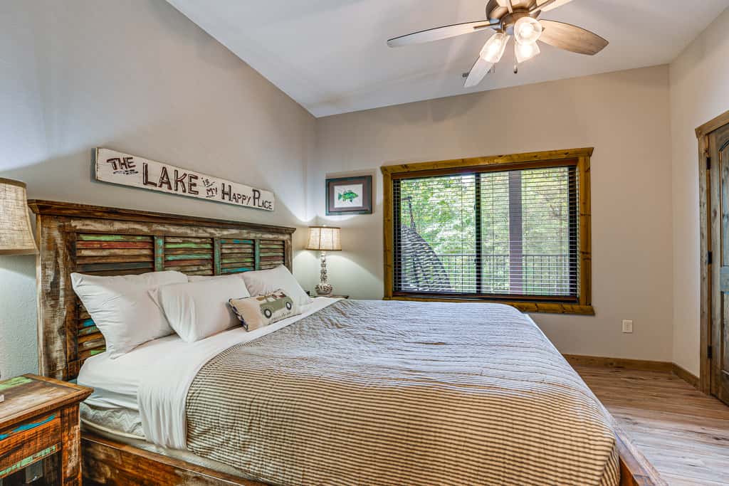 Branson Gem w/ Hot Tub Access & Private Boat Slip!