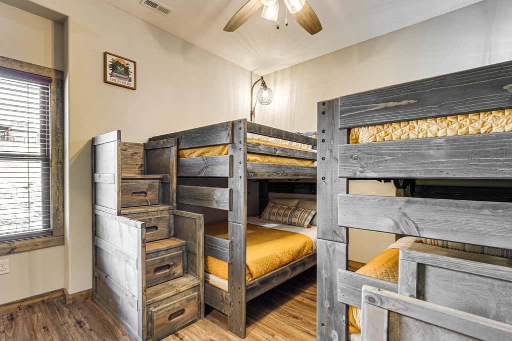Branson Gem w/ Hot Tub Access & Private Boat Slip!