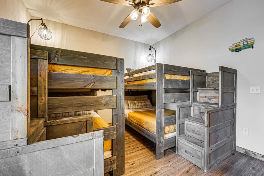 Branson Gem w/ Hot Tub Access & Private Boat Slip!
