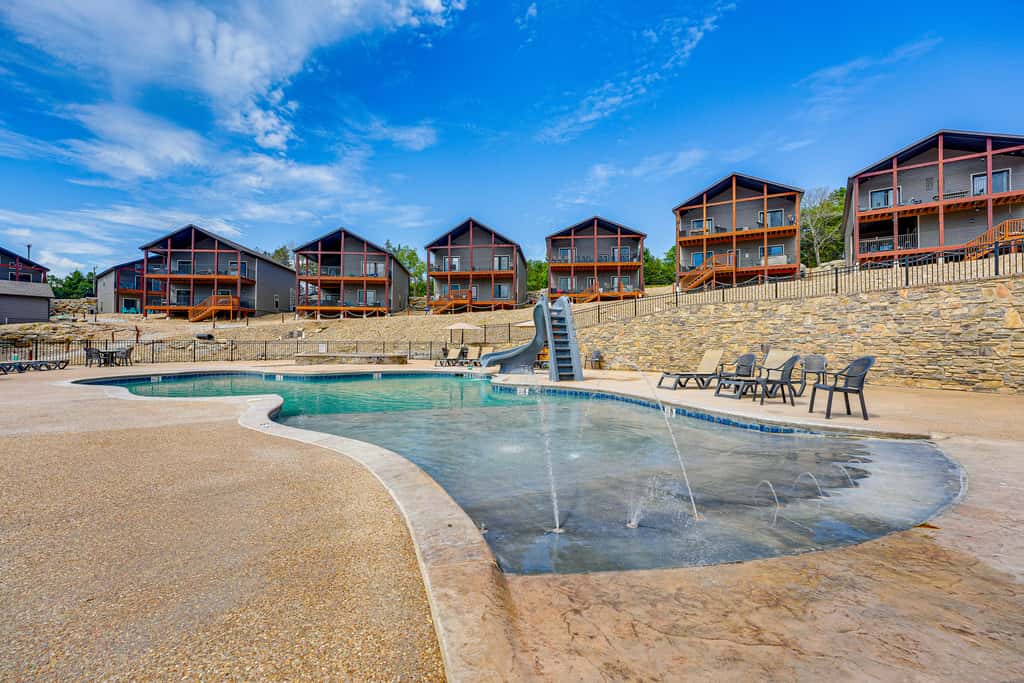 Branson Gem w/ Hot Tub Access & Private Boat Slip!