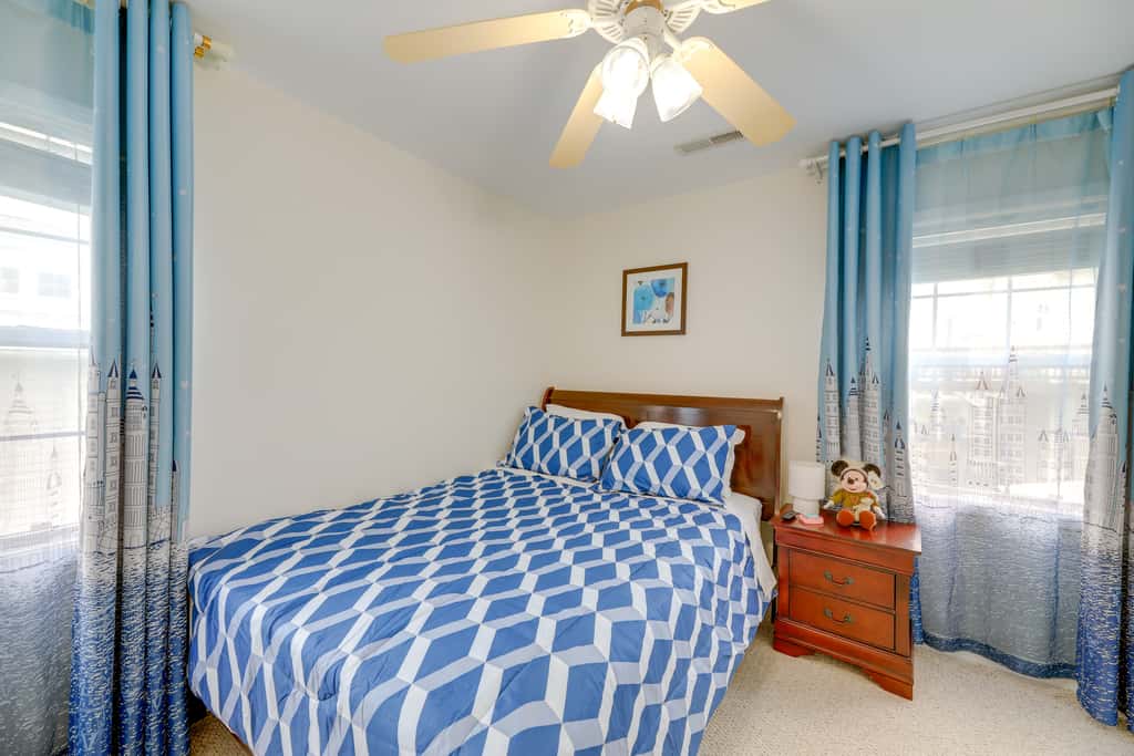 Beach, Pier Access! Pet-Friendly Crystal Coast Gem