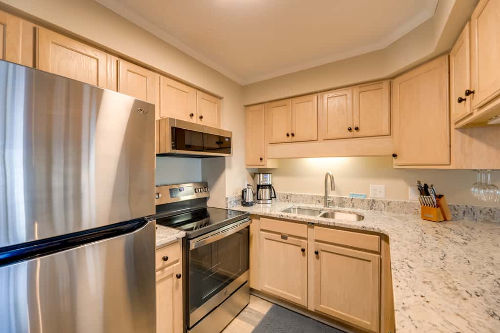 Emerald Isle Vacation Rental w/ Resort Pool!