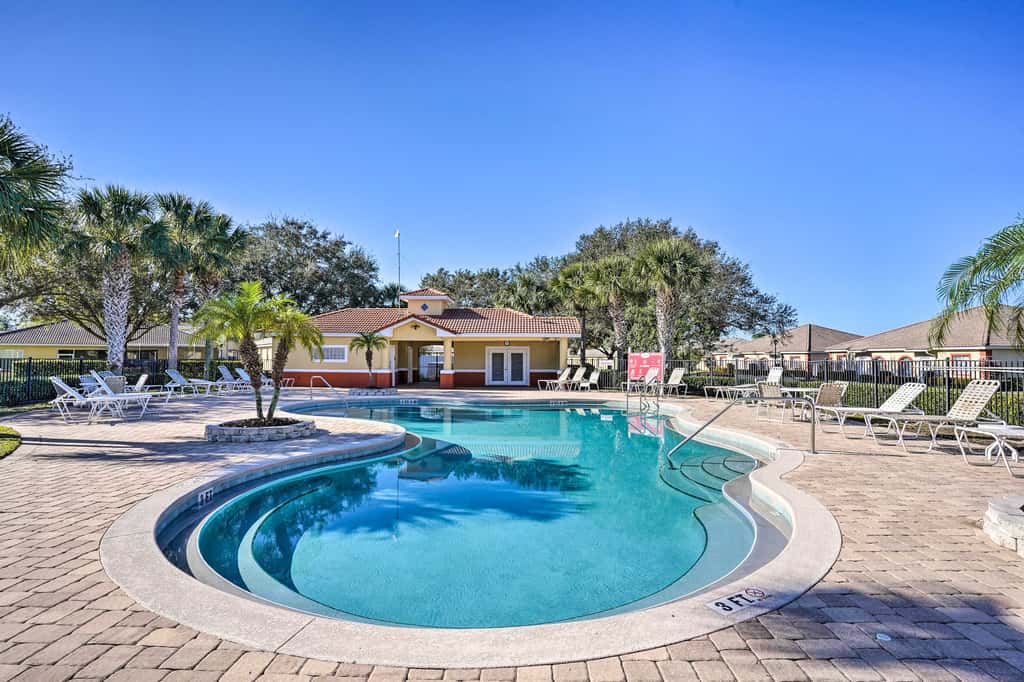 Community Pool: Family-Friendly Florida Condo!