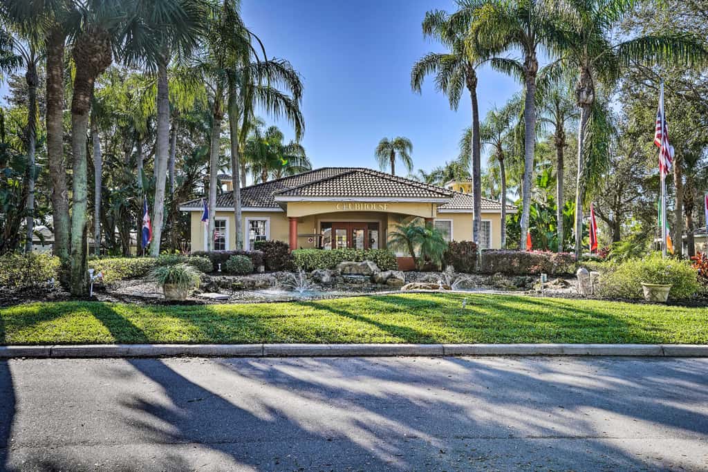 Community Pool: Family-Friendly Florida Condo!