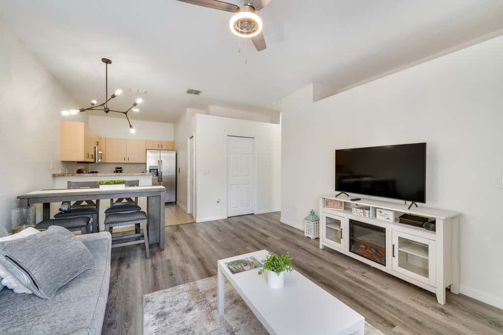 Community Pool: Family-Friendly Florida Condo!