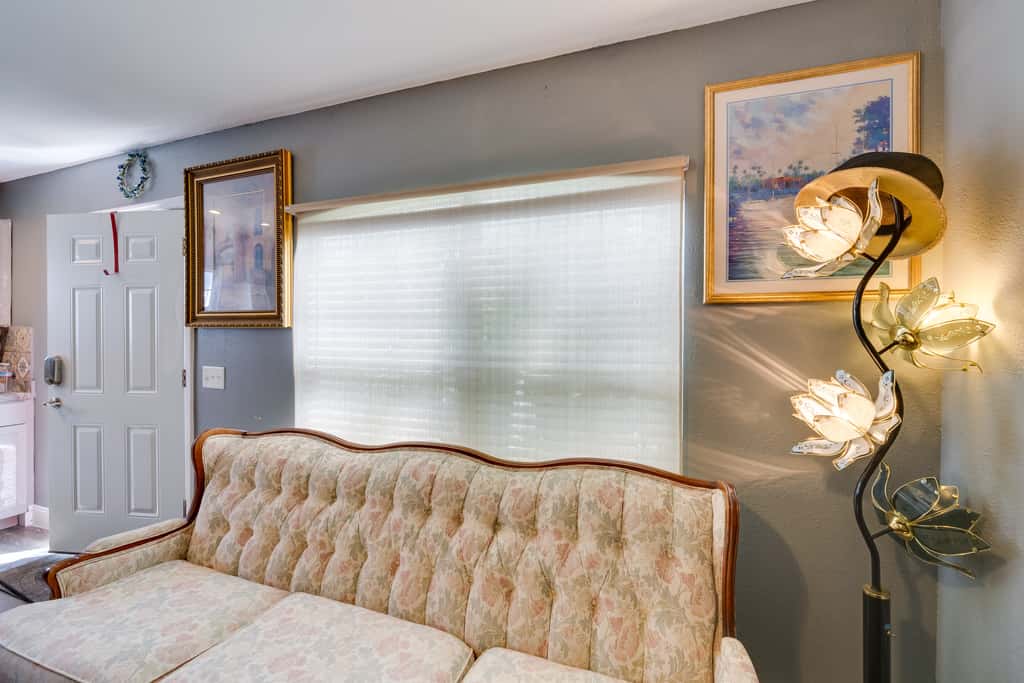 9 Mi to Disney World: Townhome w/ Pool Access!