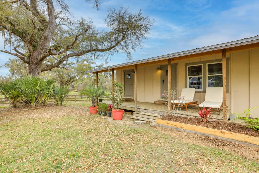 Cottage on 80-Acre Farm near WEC & Devil's Den