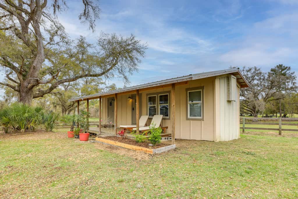 Cottage on 80-Acre Farm near WEC & Devil's Den