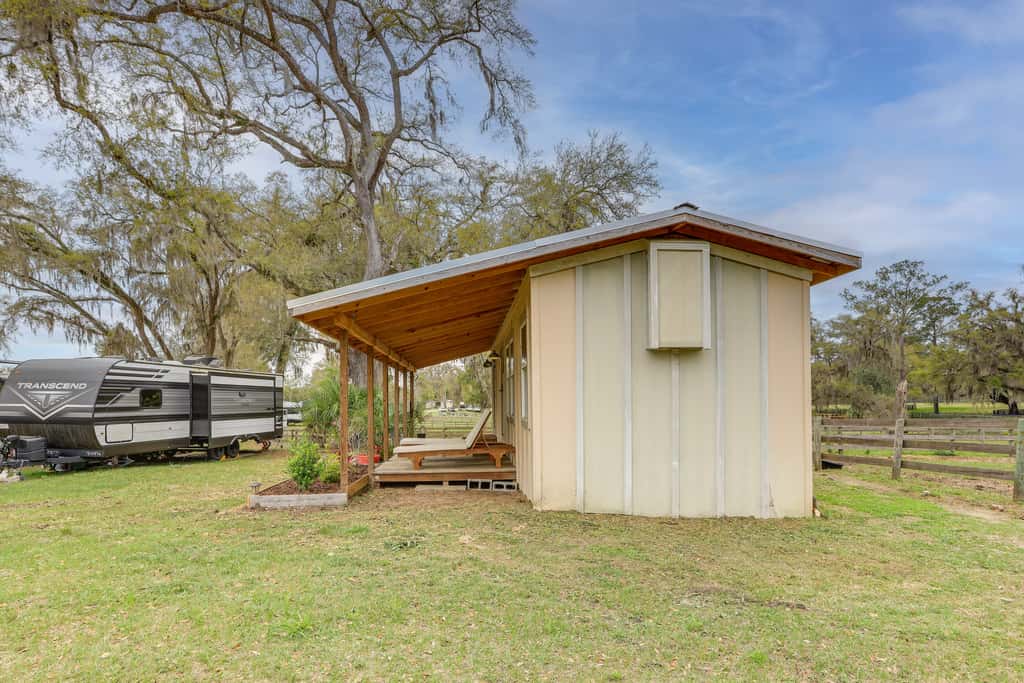 Cottage on 80-Acre Farm near WEC & Devil's Den